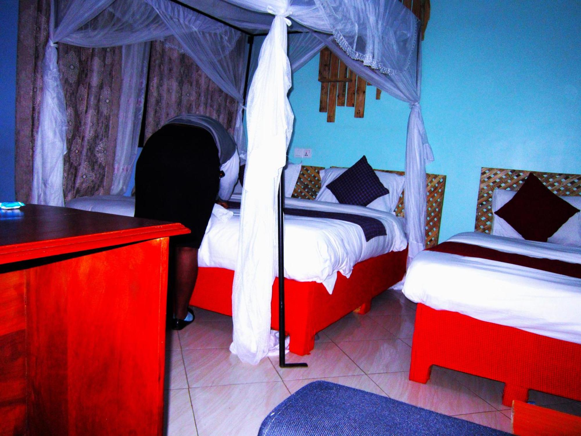 Bed and Breakfast Safari Park House Аруша Экстерьер фото
